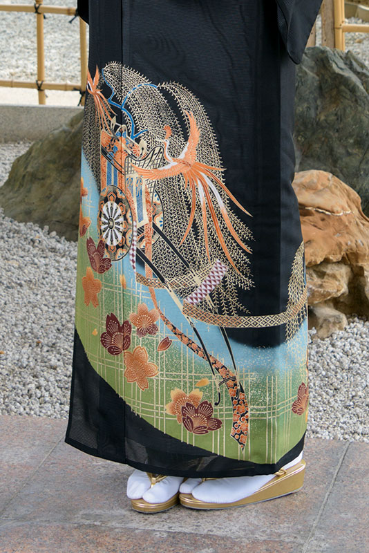 裾模様（前）