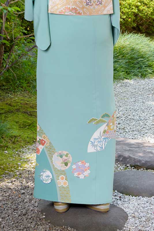裾模様（後ろ）