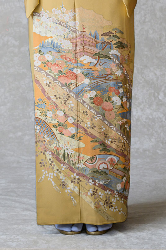 色留袖レンタル フルセット 茶 檜扇秋草に松（五つ紋）｜京都 KIMONO STYLE