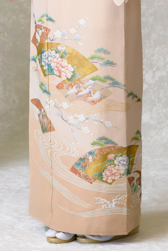 裾模様（前）