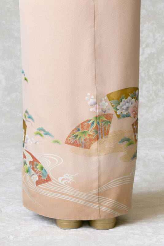 裾模様（後ろ）