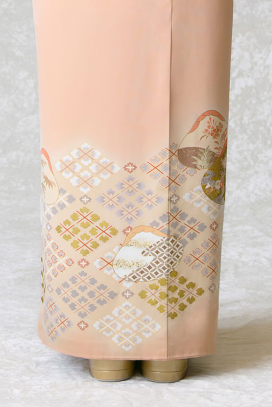 裾模様（後ろ）
