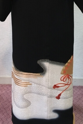 裾模様（後ろ）