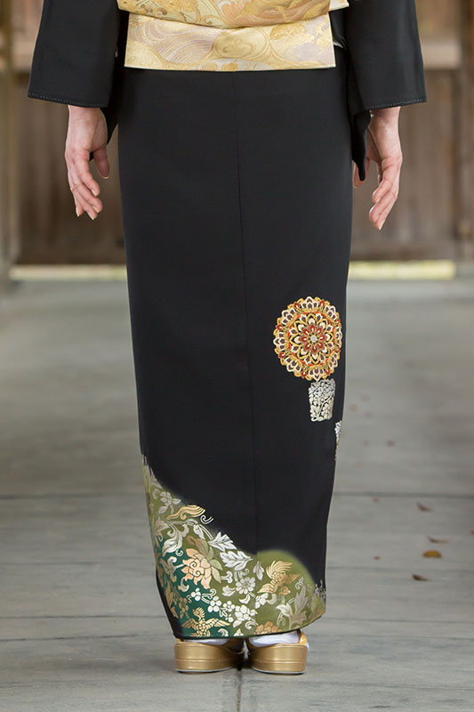 グリーン暈し 箔柄入りサガラ刺繍