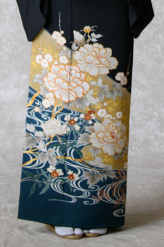 裾模様（前）
