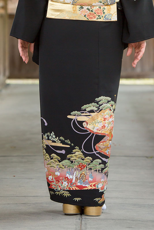 裾模様（後ろ）